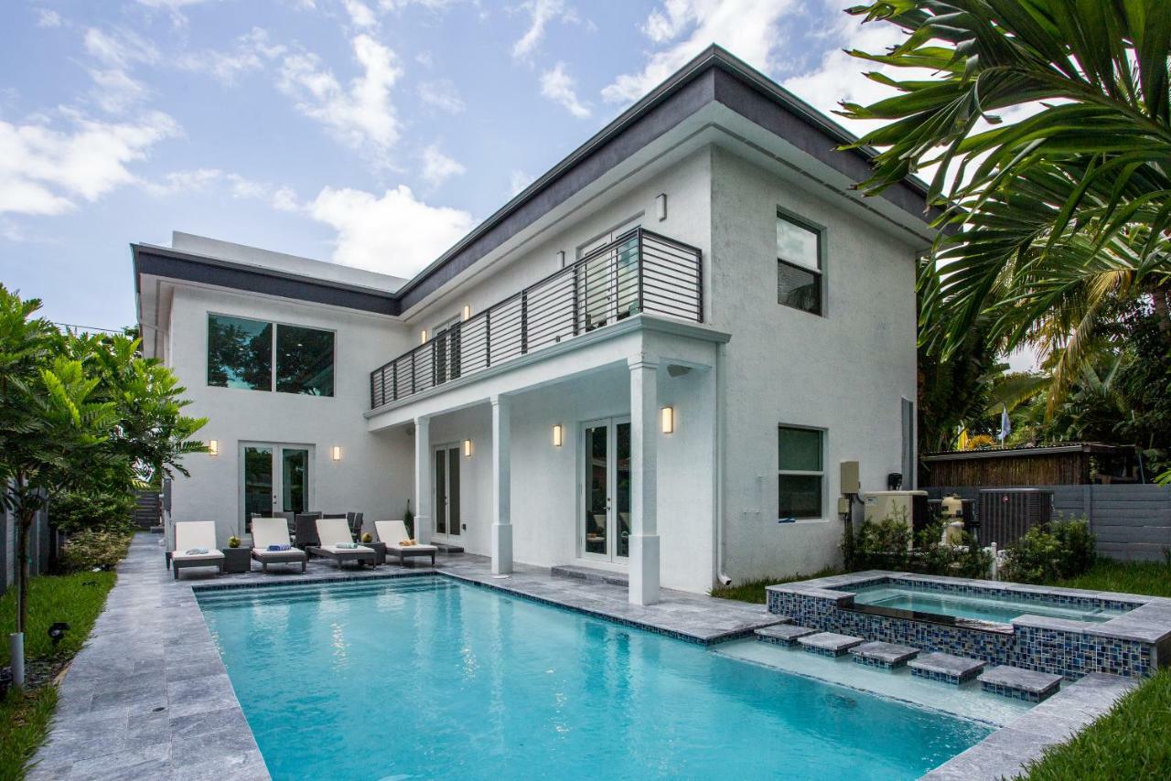 Casa Hermes Wilton Manor - Gay Guesthouse Wilton Manors Buitenkant foto